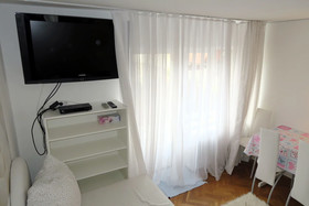Holiday Rooms & Apartments - Rosy Garden