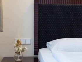 365 Hotel