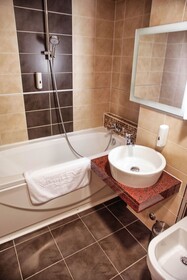 Lent Hotel