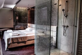 Lent Hotel
