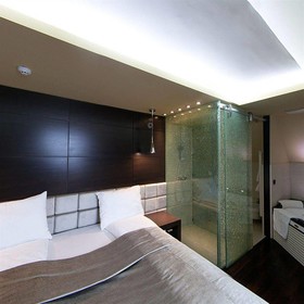 Lent Hotel
