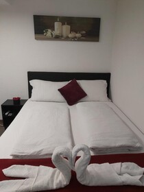 Panda Rooms
