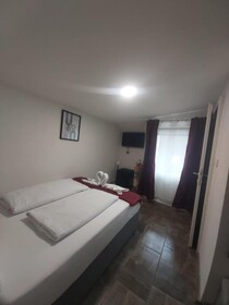 Panda Rooms