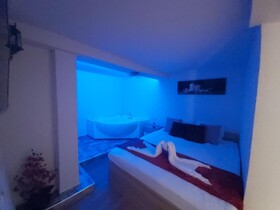 Panda Rooms