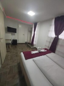 Panda Rooms