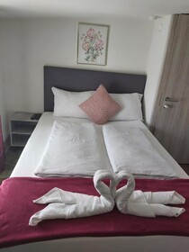 Panda Rooms