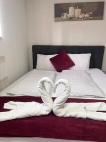 Panda Rooms