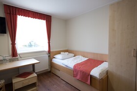 S Hotel & Restaurant S