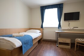 S Hotel & Restaurant S
