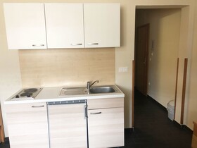 S Hotel & Restaurant S