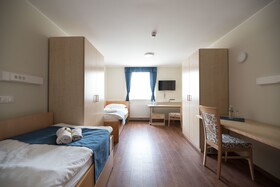 S Hotel & Restaurant S