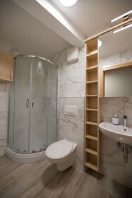 S Hotel & Restaurant S