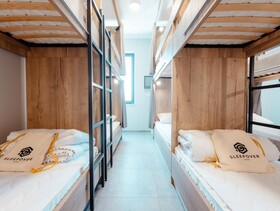 Sleepover Hostel