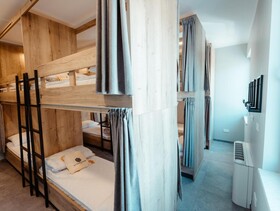 Sleepover Hostel