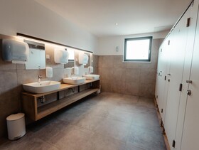 Sleepover Hostel