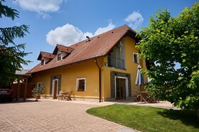 Turisticna Kmetija Kaloh