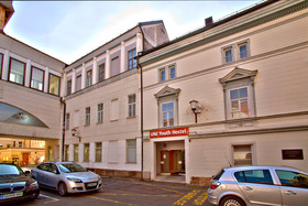 Youth Hostel Uni