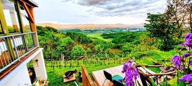 Vineyard Cottage Vercek