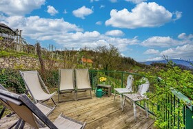 Vineyard Cottage Vercek