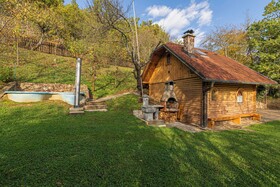 Rudnica Hill Lodge