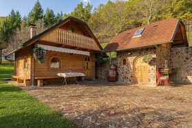 Rudnica Hill Lodge