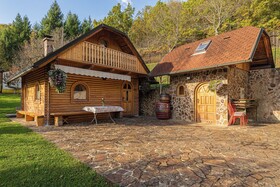 Rudnica Hill Lodge