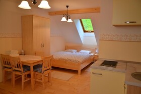 Farmhouse Stiftar