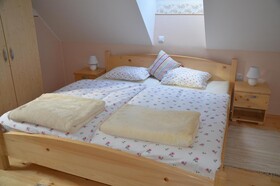 Farmhouse Stiftar