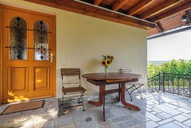 Vineyard Cottage Pod Piramido