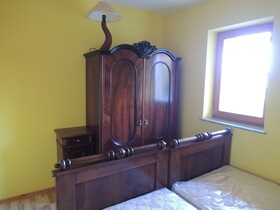 Vineyard Cottage Pod Piramido