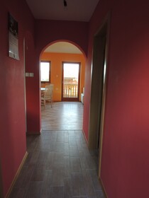 Vineyard Cottage Pod Piramido