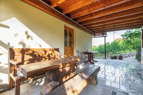 Vineyard Cottage Pod Piramido