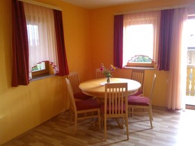 Vineyard Cottage Pod Piramido