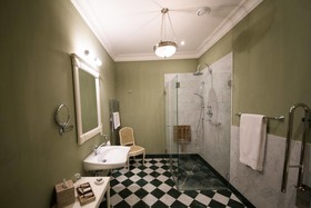 Hotel Chateau Bela