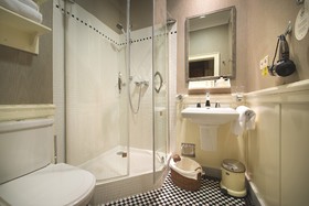 Marrol's Boutique Hotel