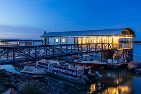 Yachter Club Modra Cajka