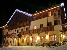 Druzba Ski & Wellness Residence
