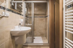 Muza Garni Hotel