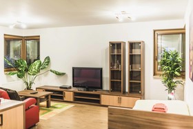 Muza Garni Hotel