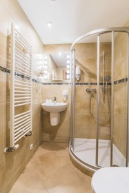 Muza Garni Hotel