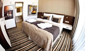 Business Hotel ASTRUM Laus