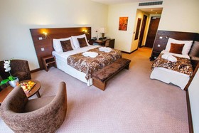 Hotel Zochova chata