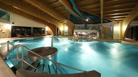Hotel Seasons