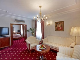 Hotel Stefanik