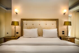 Country Lodge Complex