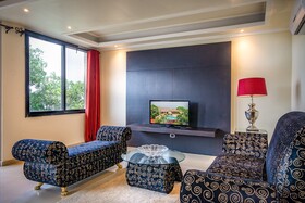 Country Lodge Complex