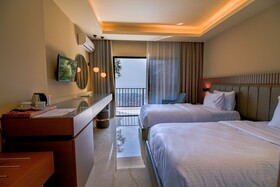 Country Lodge Complex