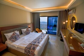 Country Lodge Complex