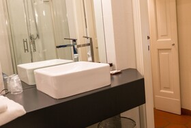 Hotel Titano