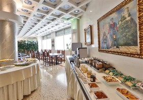 Palace Hotel